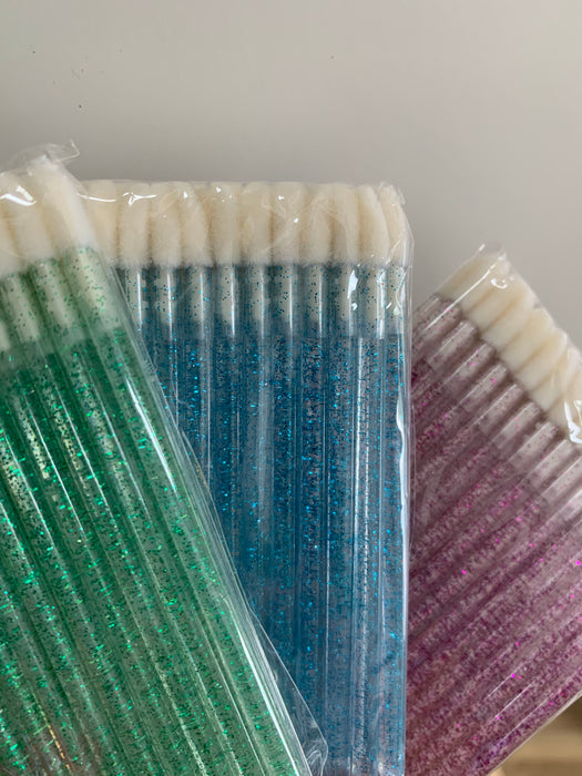 Lipbrush